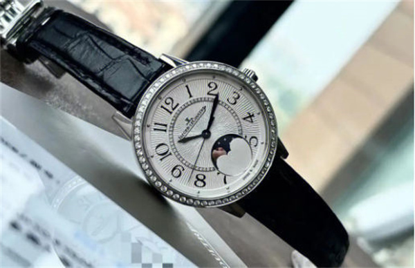 积家手表进灰了处理技巧集锦(图) 积家手表进灰了处理技巧集锦(图)