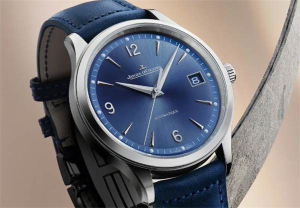 积家手表进灰了处理方法(图) 积家手表进灰了处理方法(图)