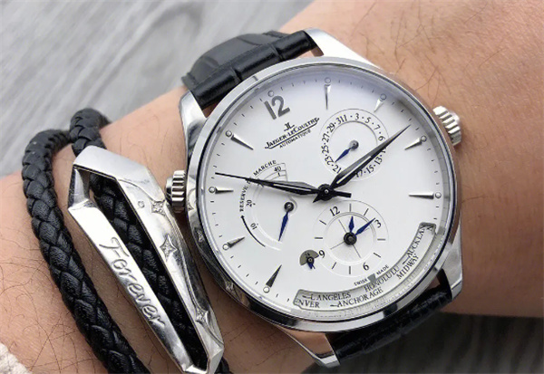 积家什么档次人戴(图) 积家什么档次人戴(图)