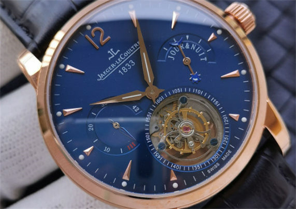 积家手表表盘有划痕解决技巧详解(图) 积家手表表盘有划痕解决技巧详解(图)